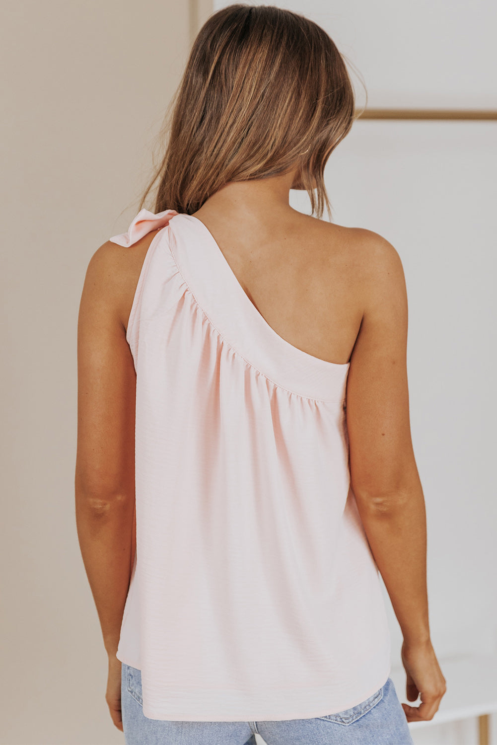 Casual Sleeveless One Shoulder Silk Top *