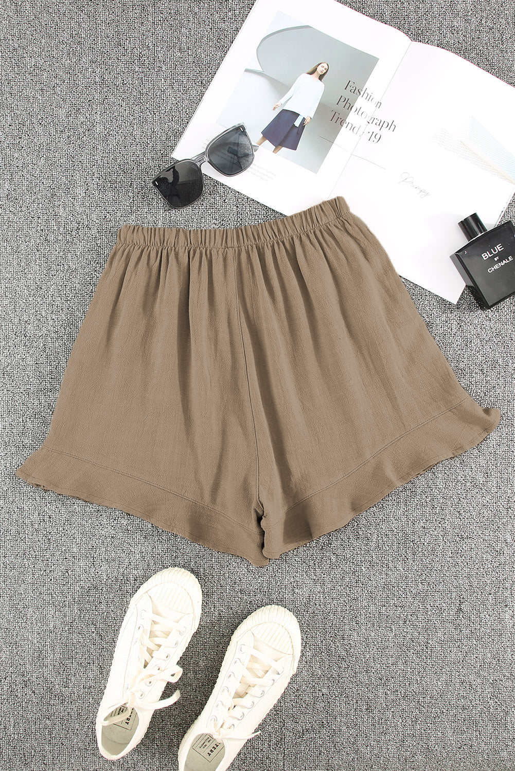 Khaki Casual Pocketed Ruffle High Waist Shorts *