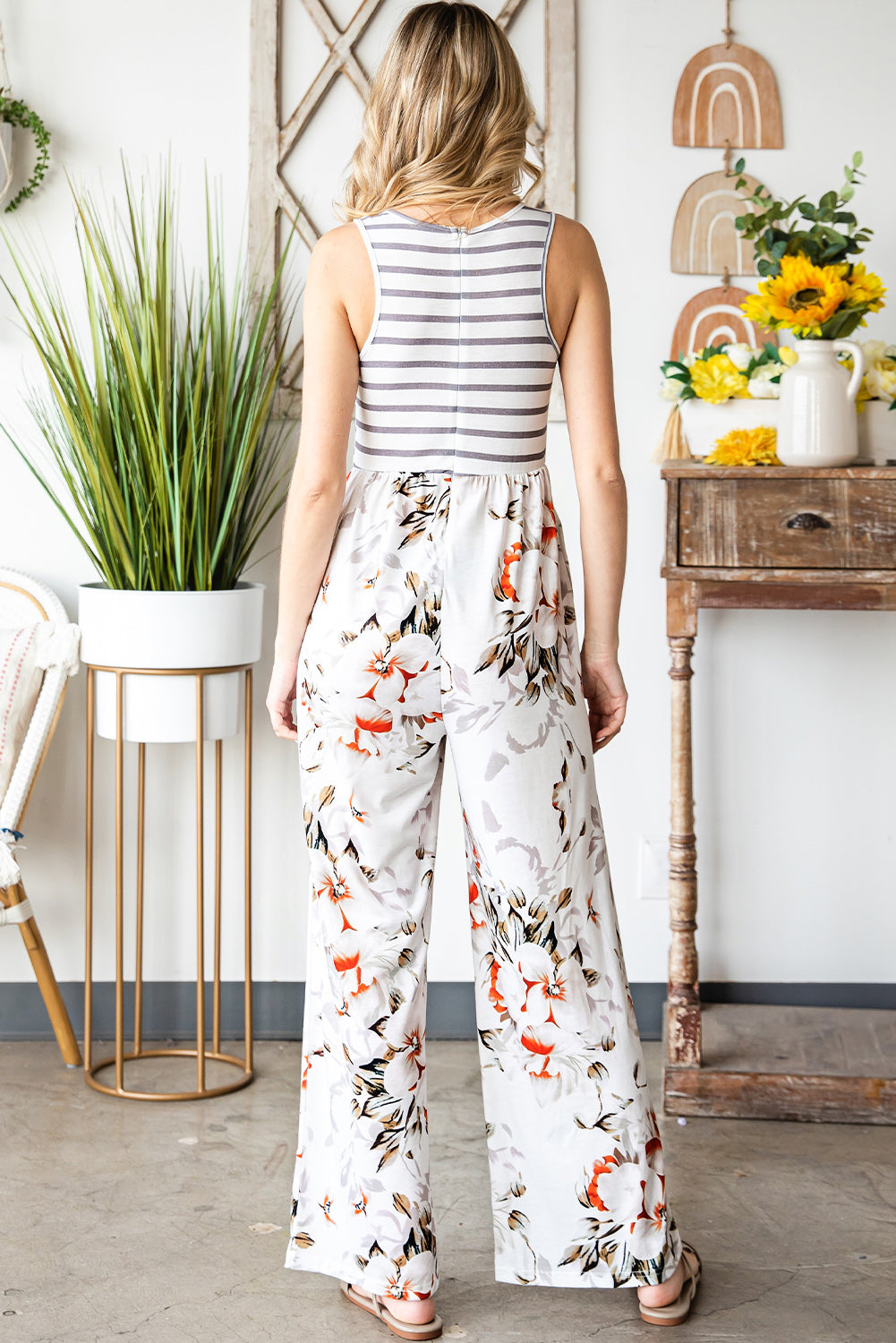 Striped Floral Pocket Sleeveless Jumpsuit With Pockets *