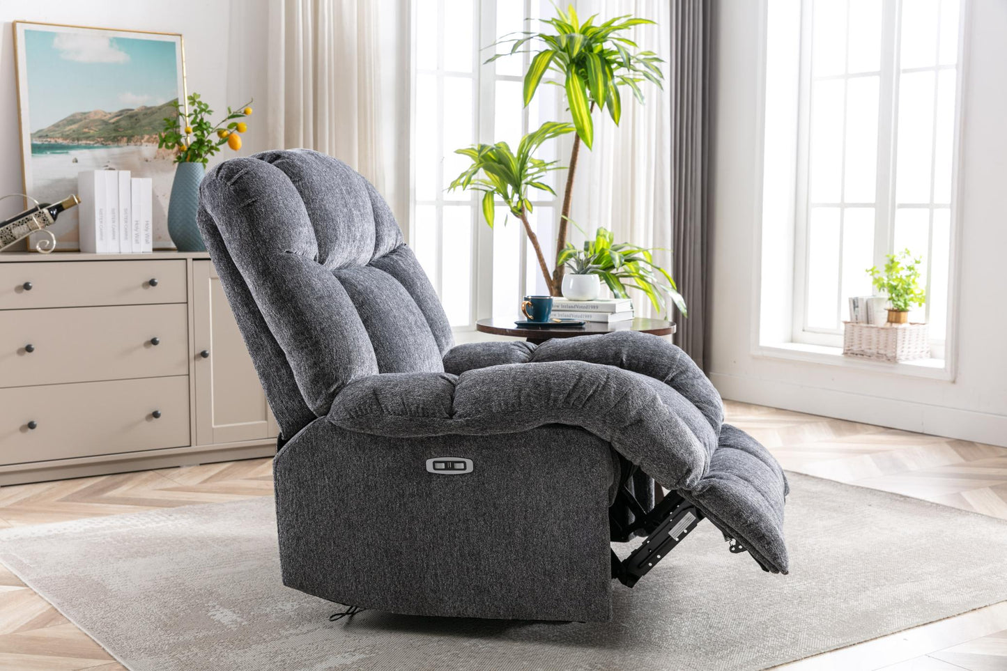 Electric sofa recliner with USB charging port