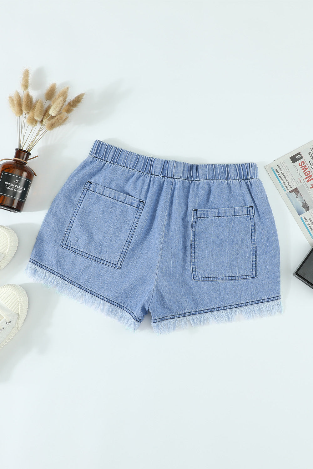 Casual Frayed Pocketed Denim Shorts *