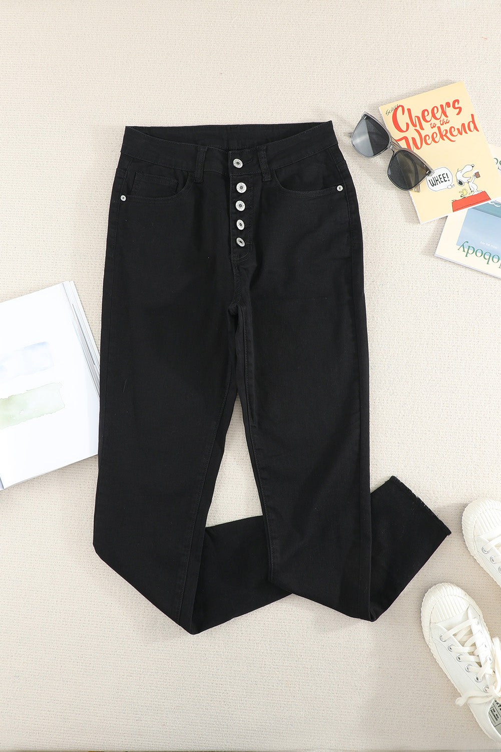 Buttons Frayed Cropped High Waisted Jeans *