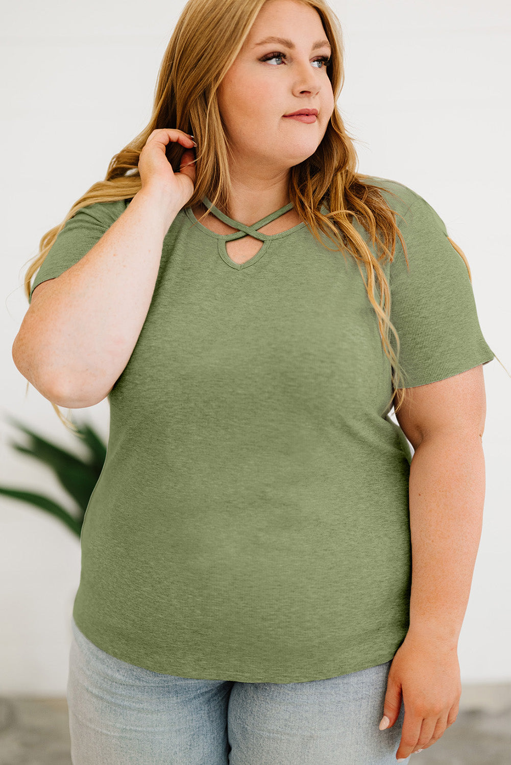 Army Green Casual Crisscross Ribbed Knit  Plus Size Tee *