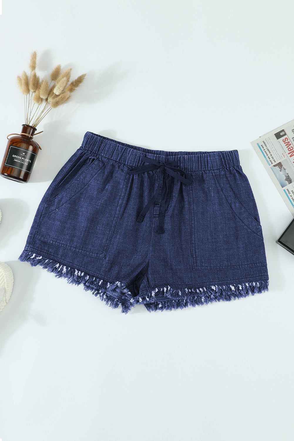 Casual Frayed Pocketed Denim Shorts *