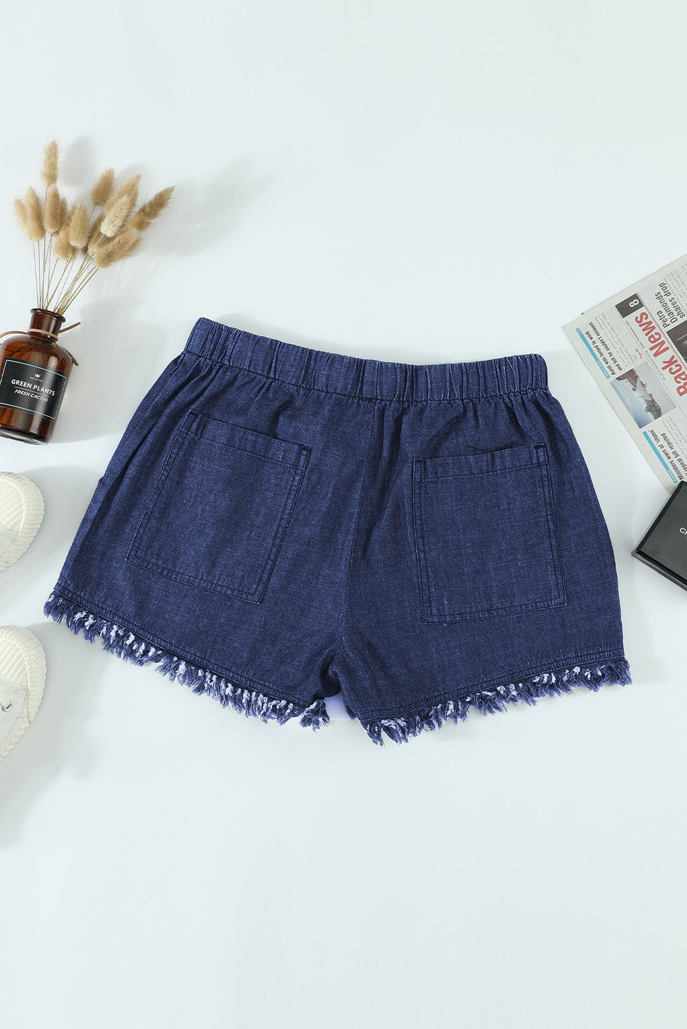 Casual Frayed Pocketed Denim Shorts *