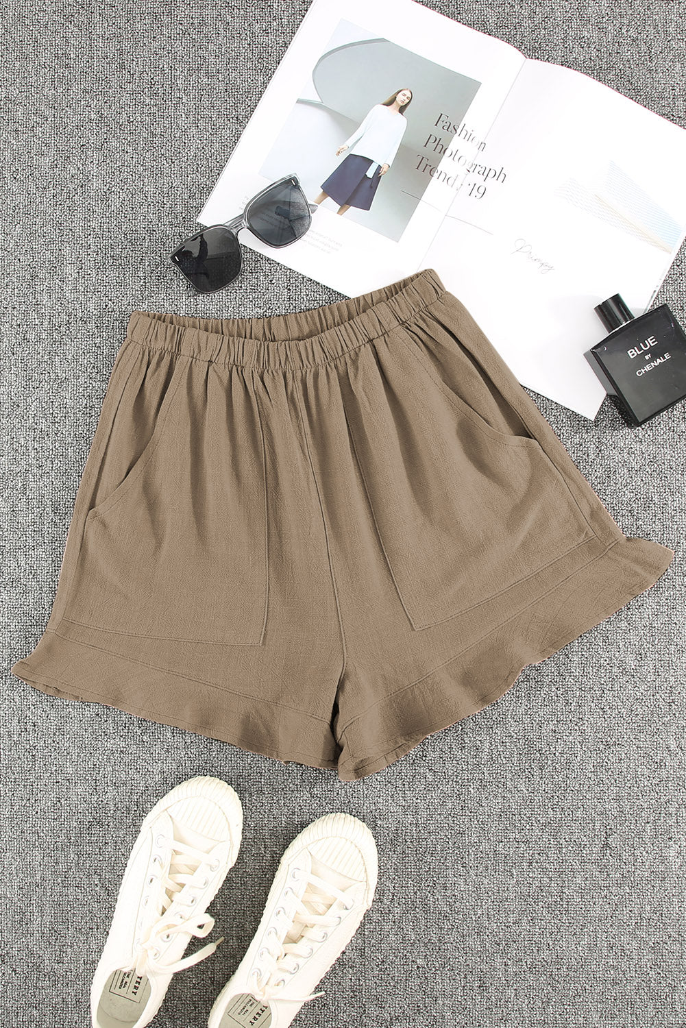 Khaki Casual Pocketed Ruffle High Waist Shorts *