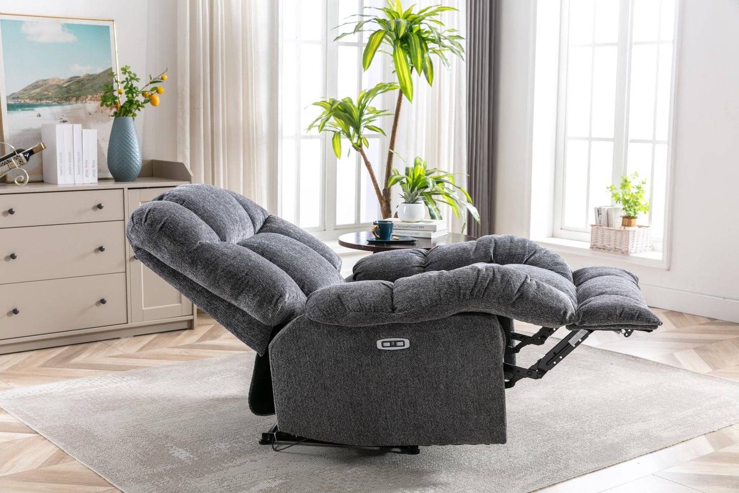 Electric sofa recliner with USB charging port